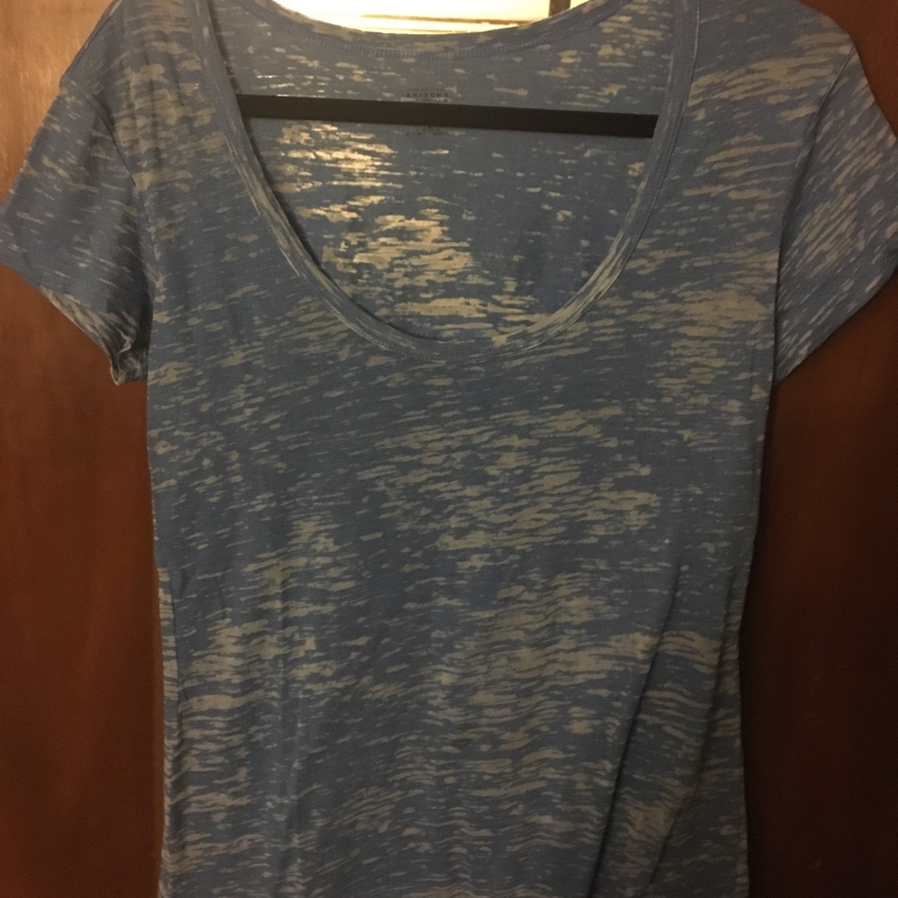 NWOT Blue scoop neck burn out tee